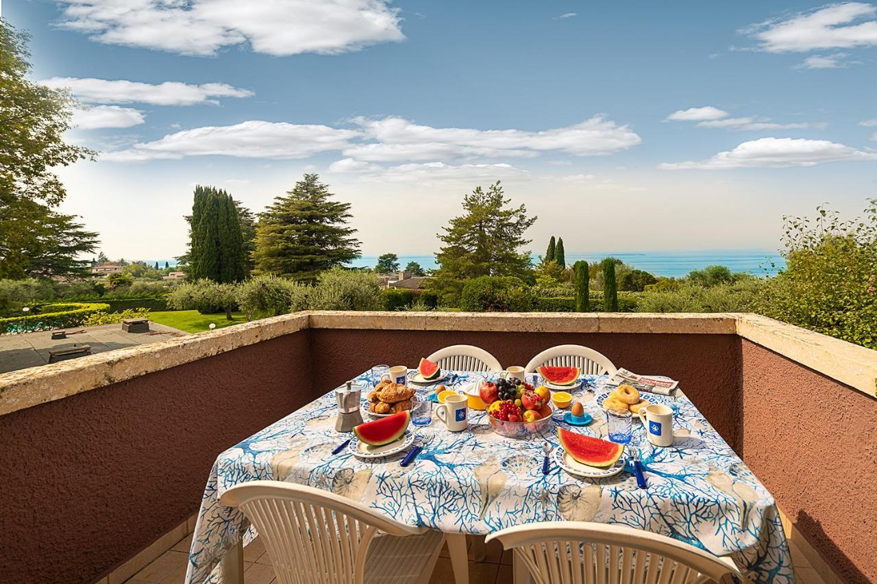Apartments Blue View - Residence Casetto Bardolino - Regarda Travel Екстер'єр фото