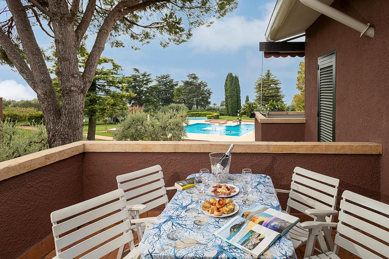 Apartments Blue View - Residence Casetto Bardolino - Regarda Travel Екстер'єр фото