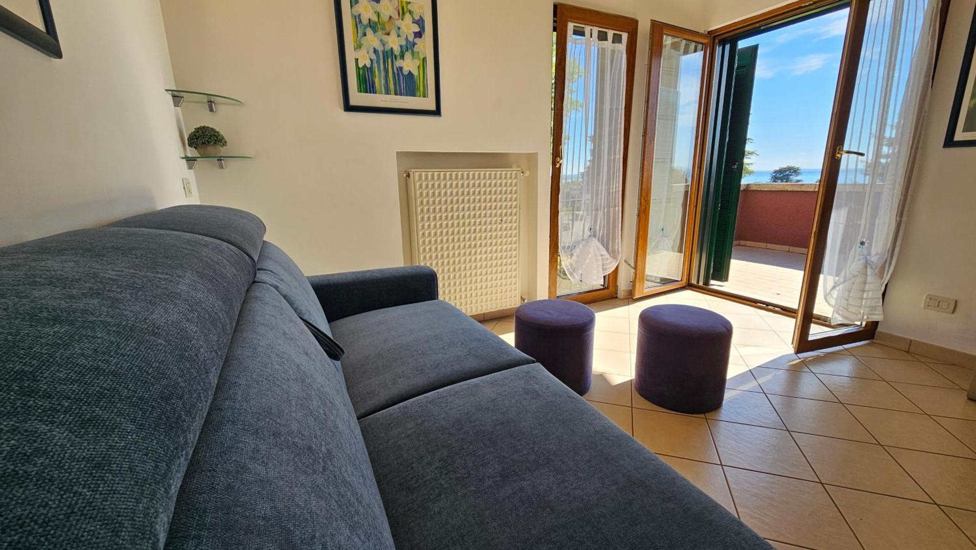 Apartments Blue View - Residence Casetto Bardolino - Regarda Travel Екстер'єр фото